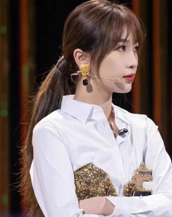 18K Chanel Black Pearl Earrings
