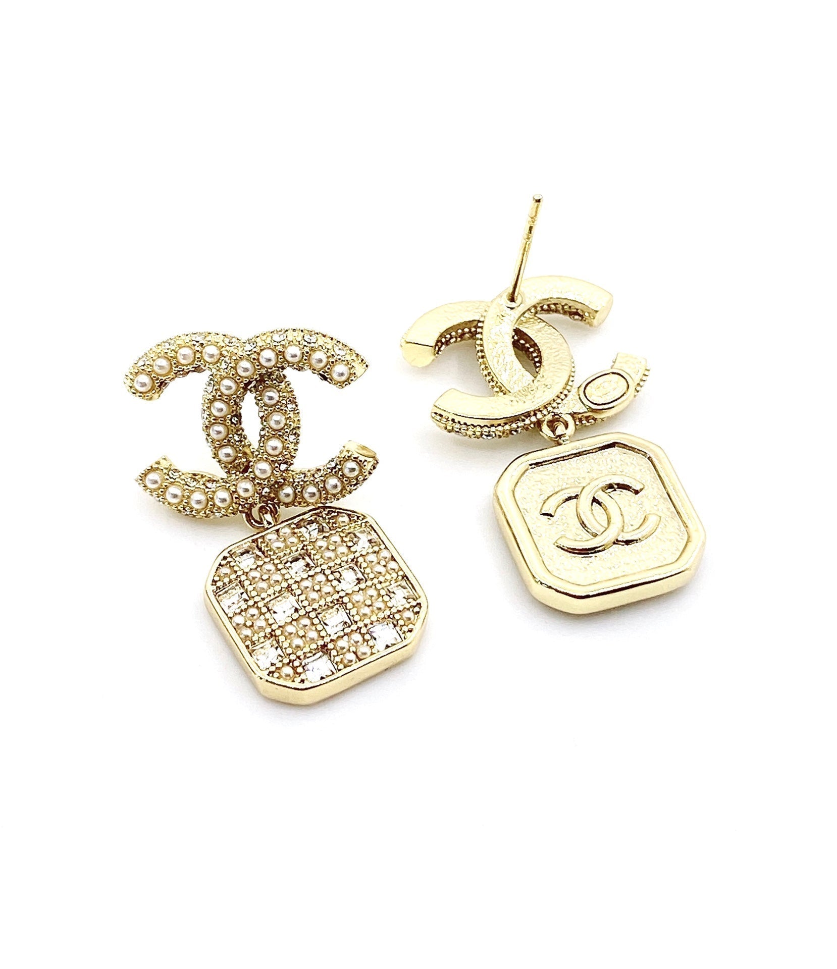 18K Chanel Diamonds Drop Earrings