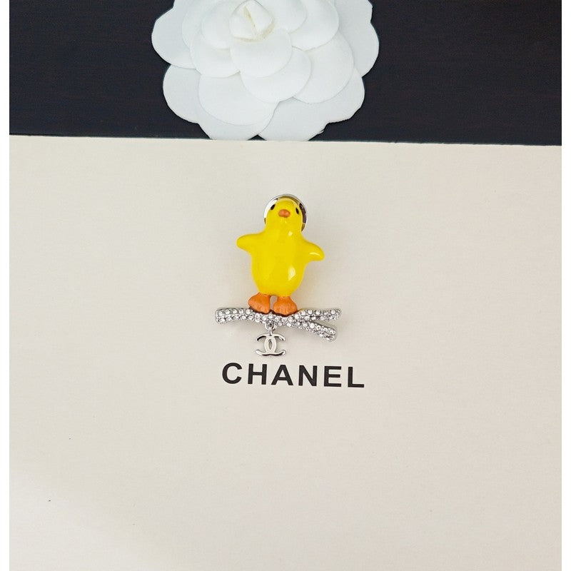 18K Chanel Duck Gold Brooch