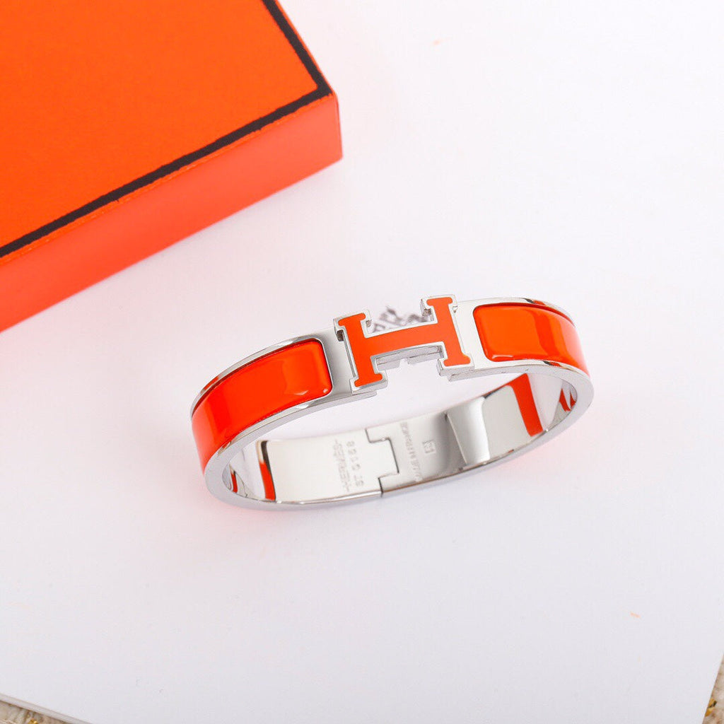 18K Clic Hermes Orange Bracelet