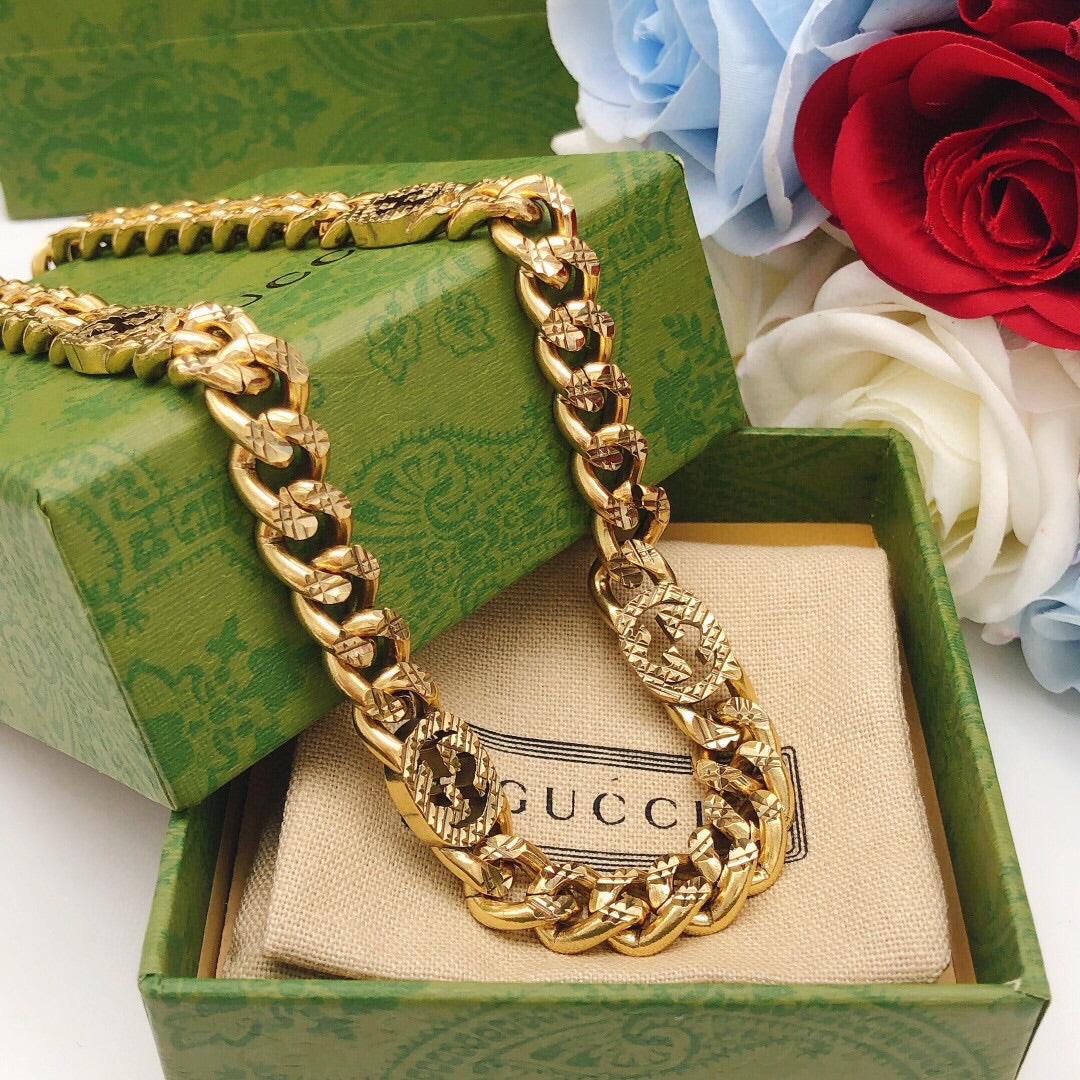 18K Gucci Chain Necklace