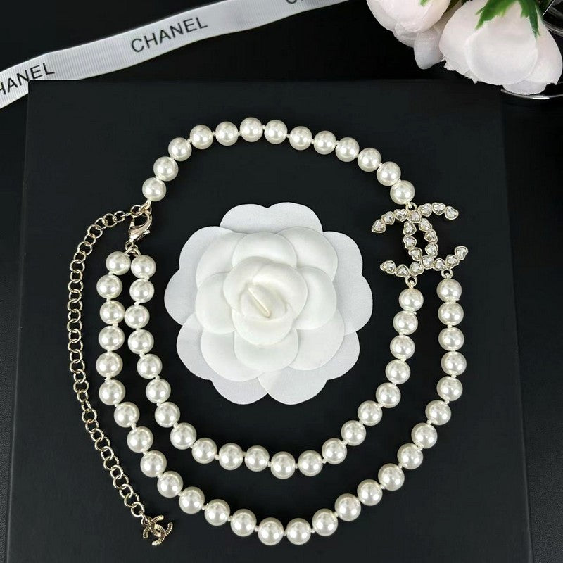 18K Chanel 25B Long Pearls Necklace