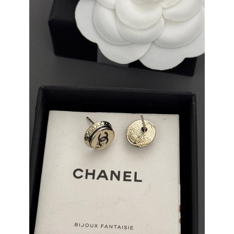 18K Chanel Black & Pink Gold Button Earrings