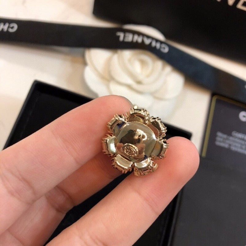 18K Chanel Round Pearl Diamond Earrings
