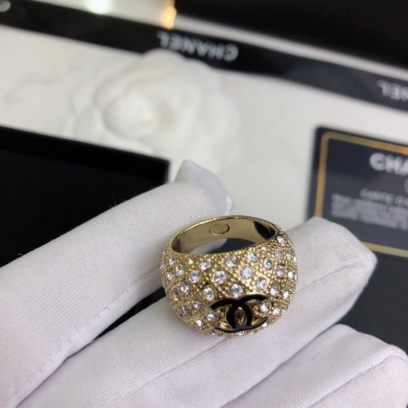 18K Chanel 26C Diamond Ring