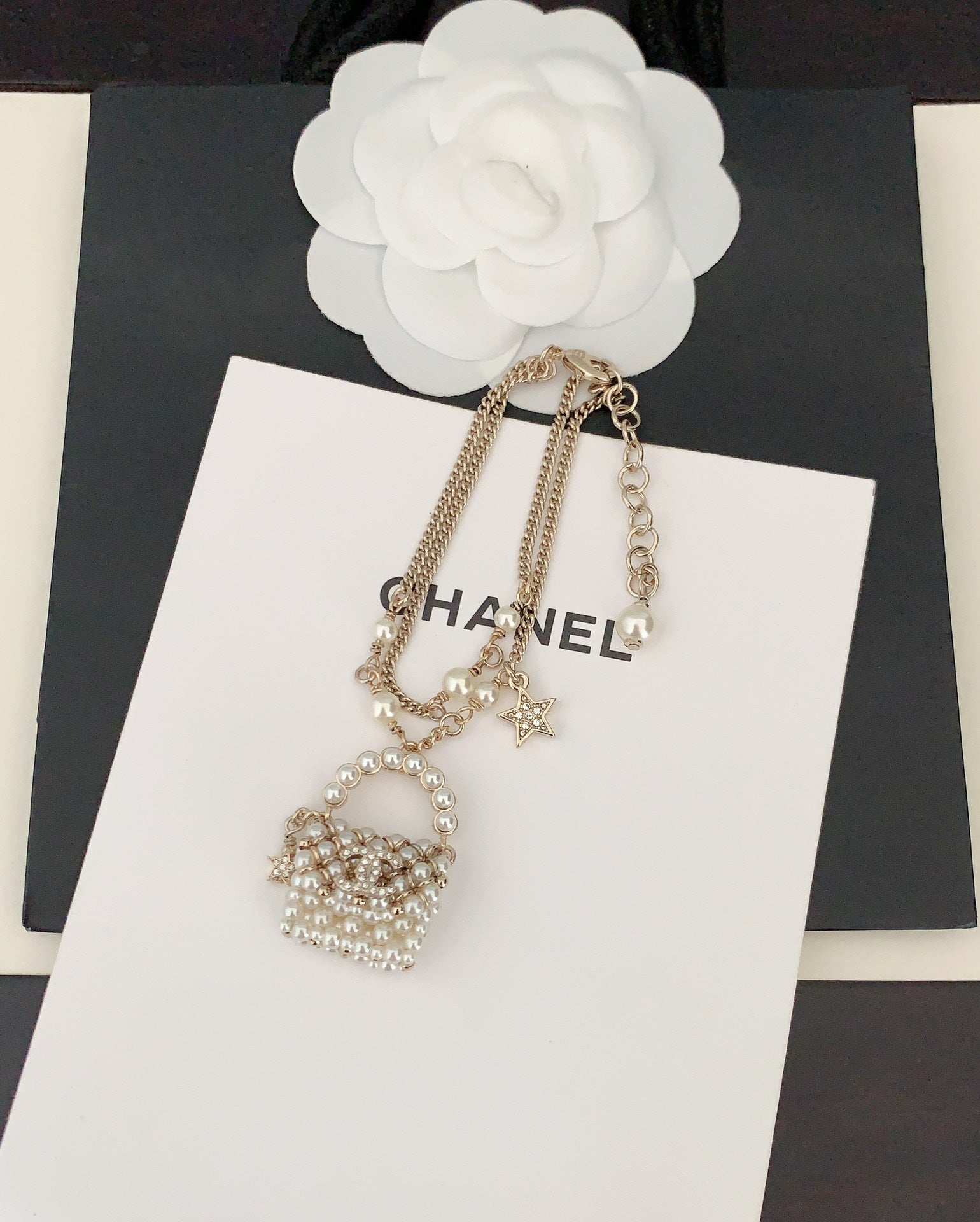 18K Chanel Bag Pendant Pearl Bracelet