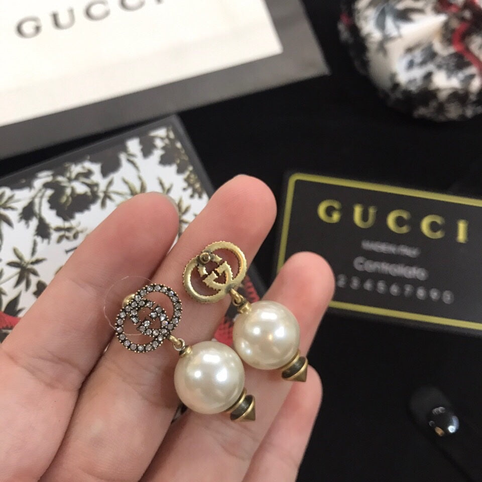 18K Gucci Pearl Pendant Earrings