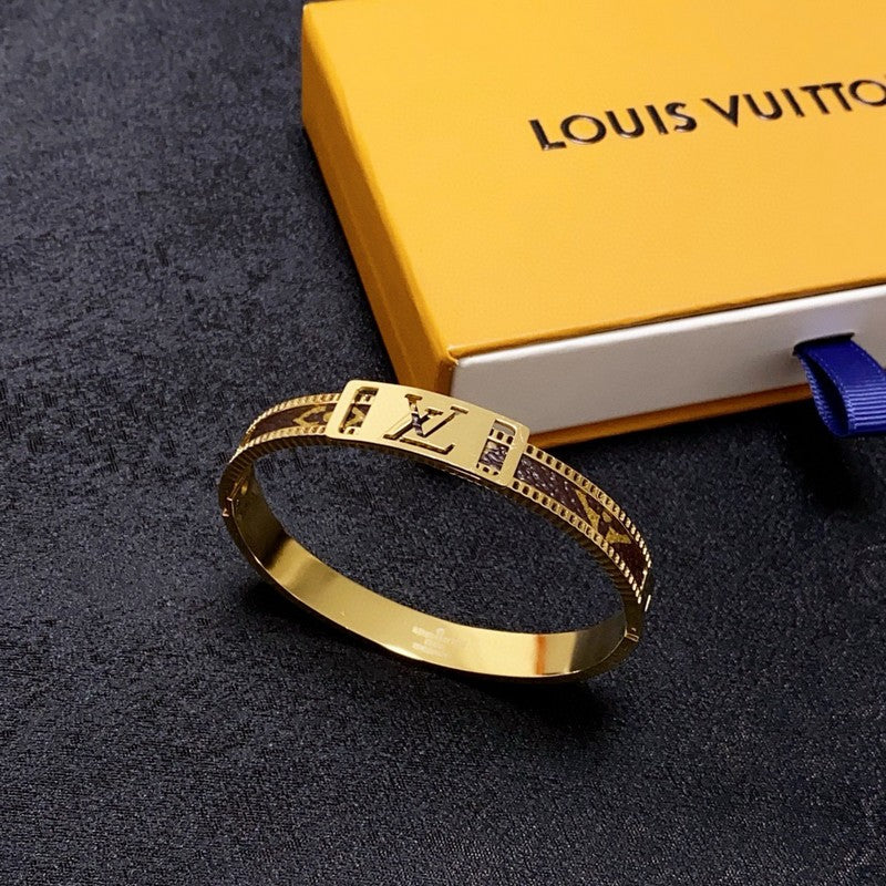 18K Louis Vuitton Vintage Brown Gold Bracelet