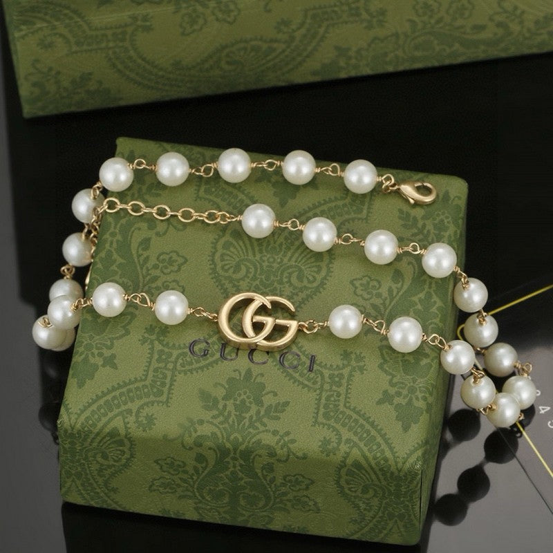 18K Gucci Pearl Necklace