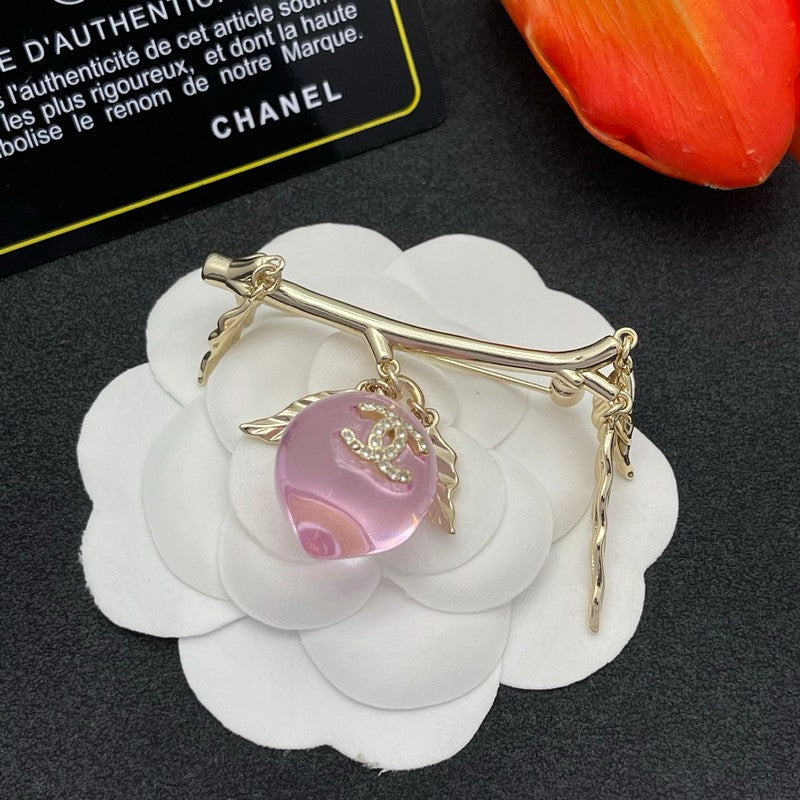 18K Chanel Pink Crystal Heart Brooch