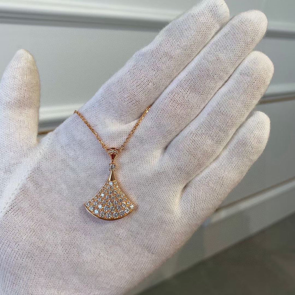 18K BVLGARI BV Divas' Dream Pave Diamond Necklace