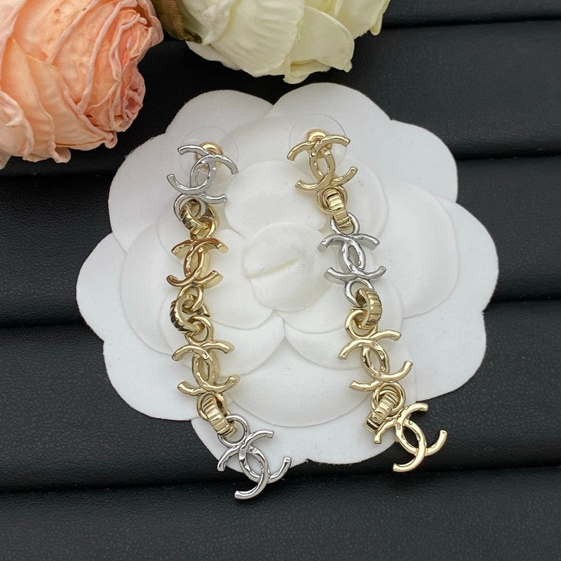 18K Chanel Long Gold Earrings