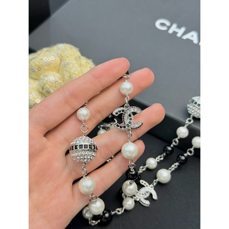 18K Chanel Long Black Beads Pearl Necklace