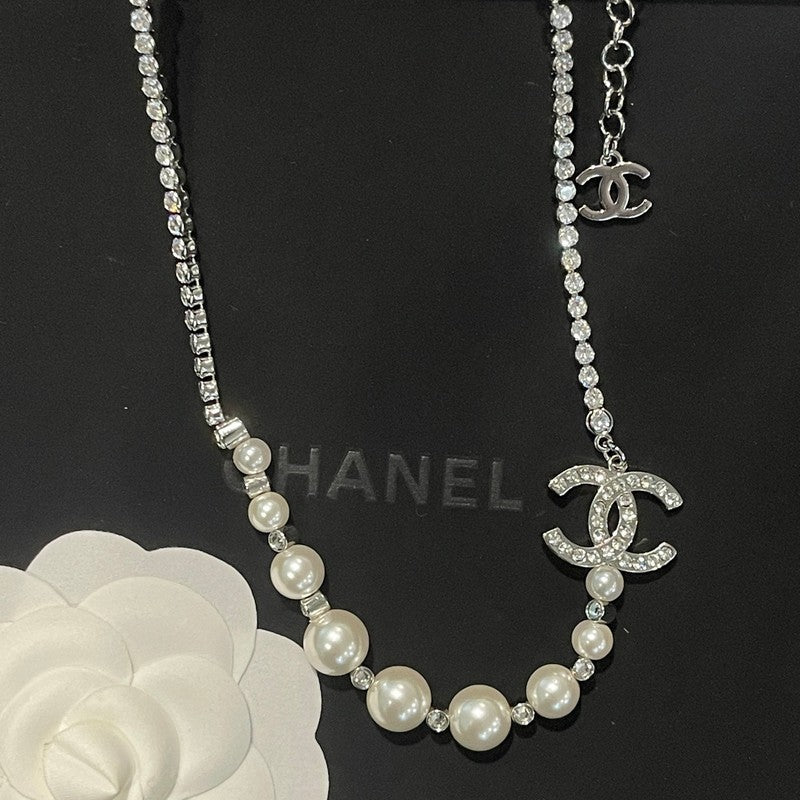18K Chanel Pearl Chain Necklace