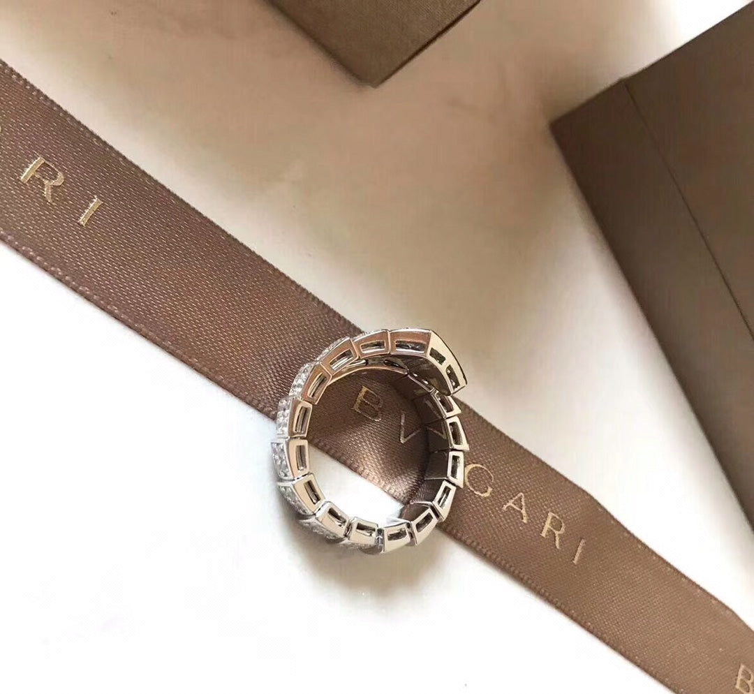 18K BVLGARI BV Serpenti Viper Ring