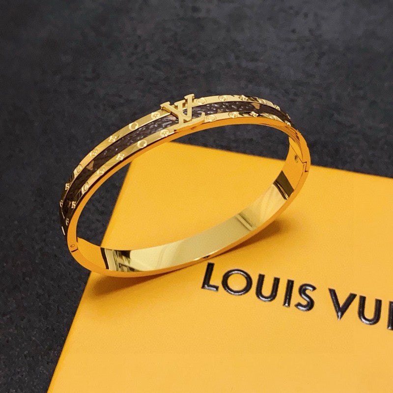 18K Louis Vuitton Brown Gold Bracelet