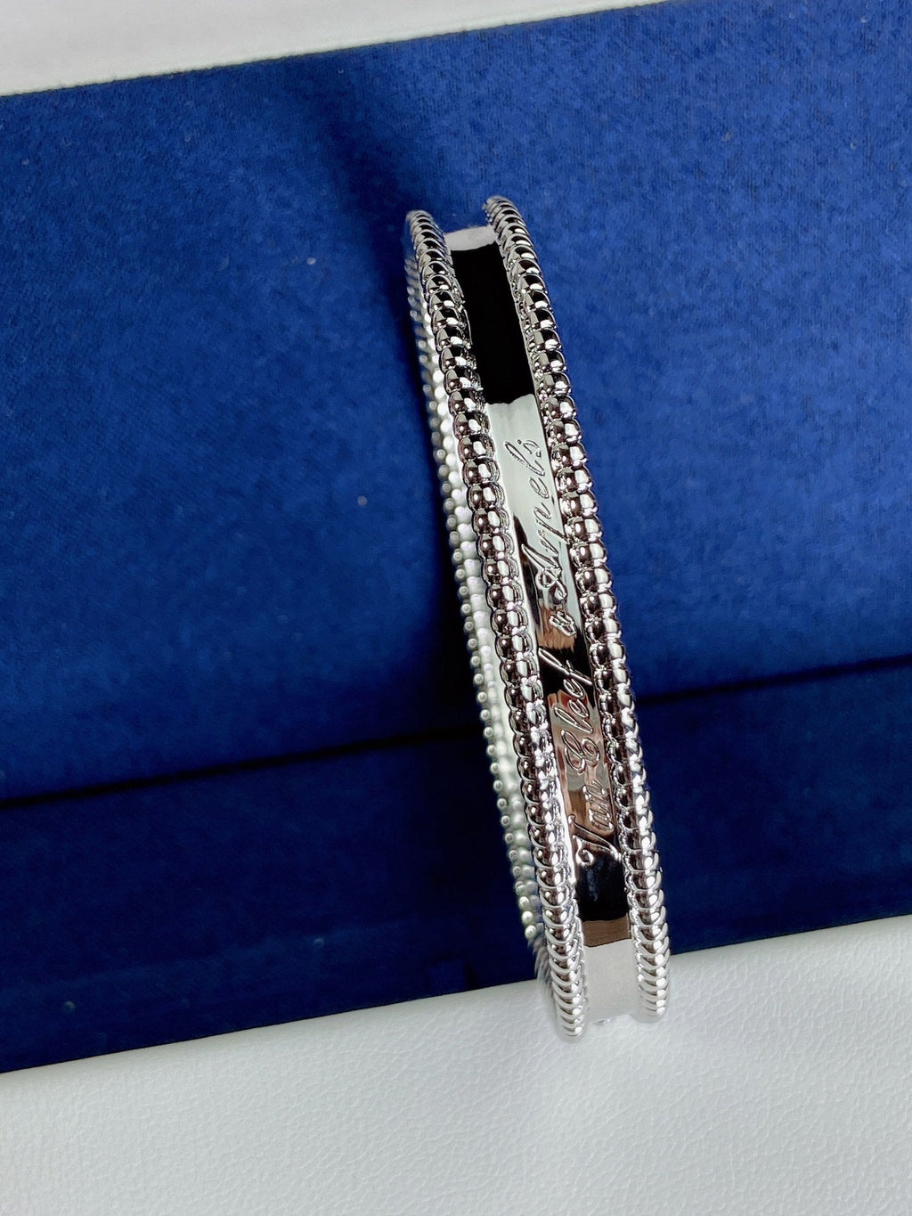 18K Van Cleef & Arpels White Gold Perlee Signature Bracelet