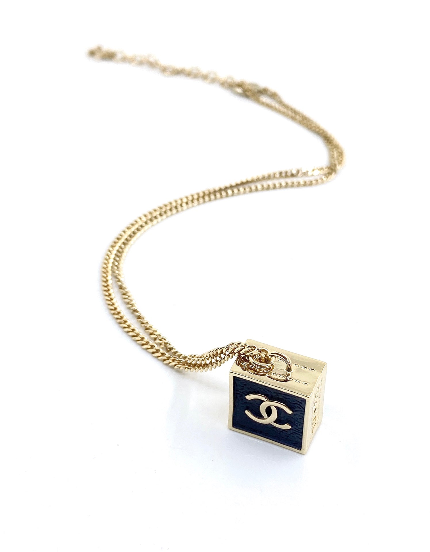 18K Chanel Square Pendant Necklace