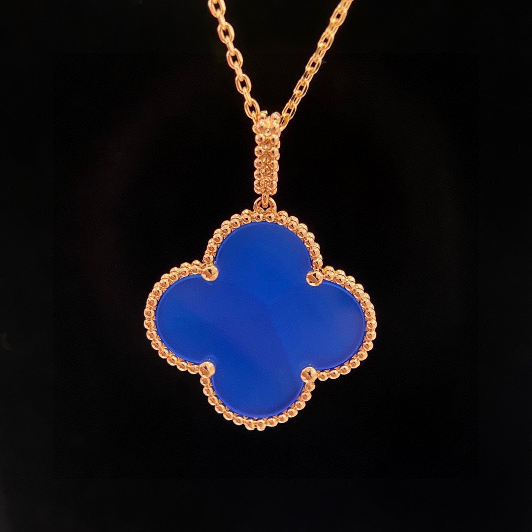 18K Van Cleef & Arpels Magic Alhambra Agate Clover Necklace
