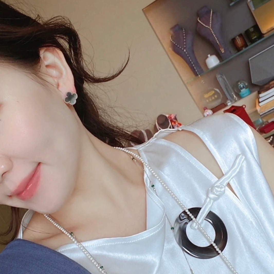 18K Van Cleef & Arpels Vintage Alhambra Grey Earrings