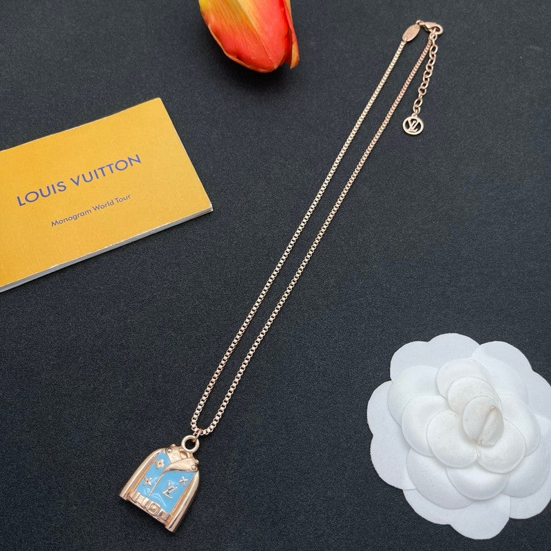 18K Louis Vuitton Dress Gold Necklace