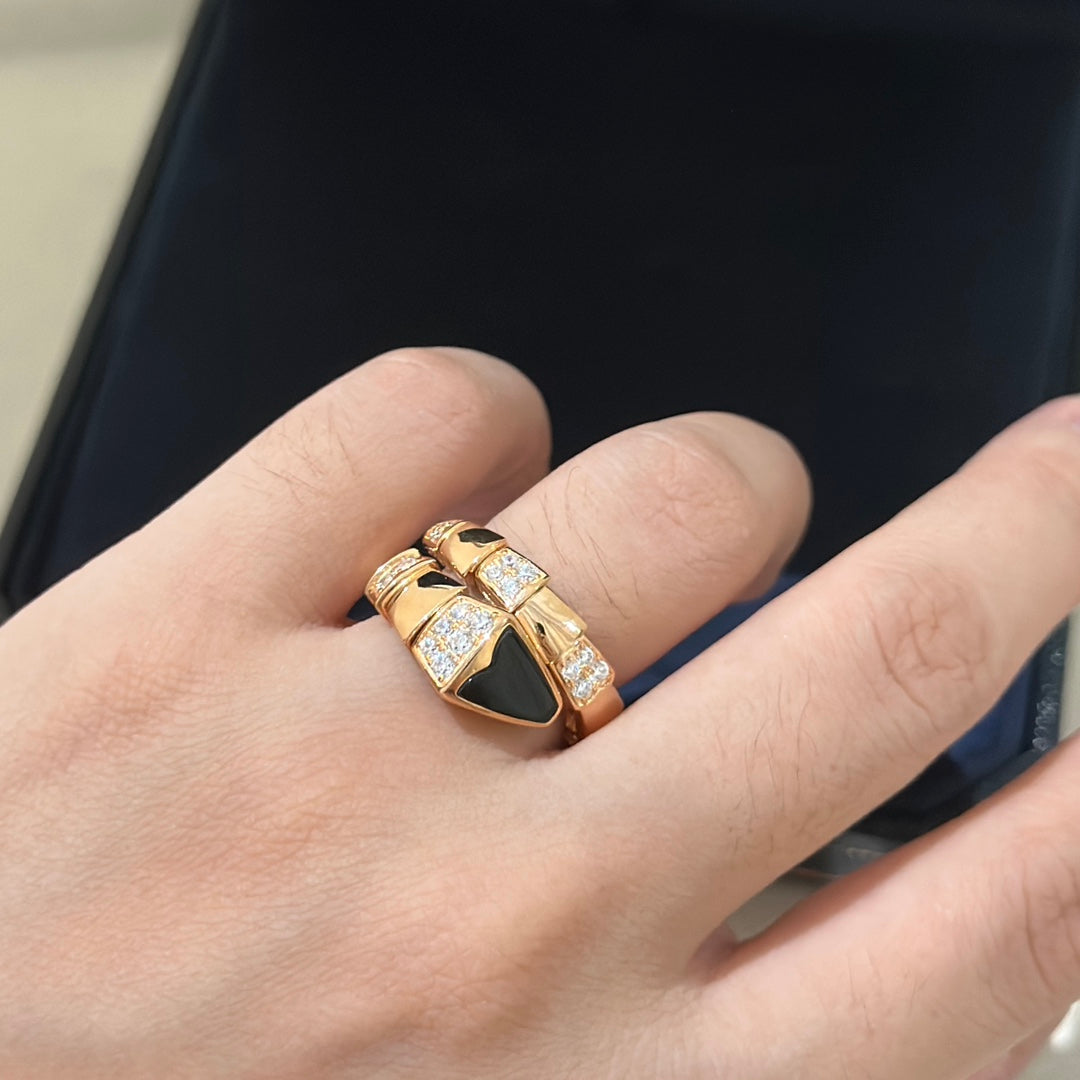 18K BVLGARI BV Serpenti Viper Black Ring