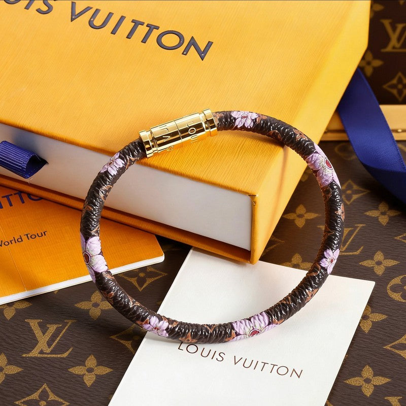 18K Louis Vuitton Keep It Blossoms Bracelet