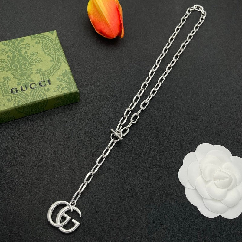 18K Gucci Big Gold Chain Necklace