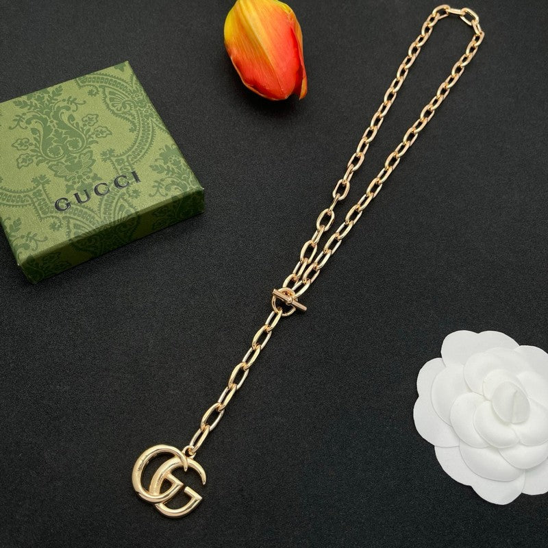 18K Gucci Big Gold Chain Necklace