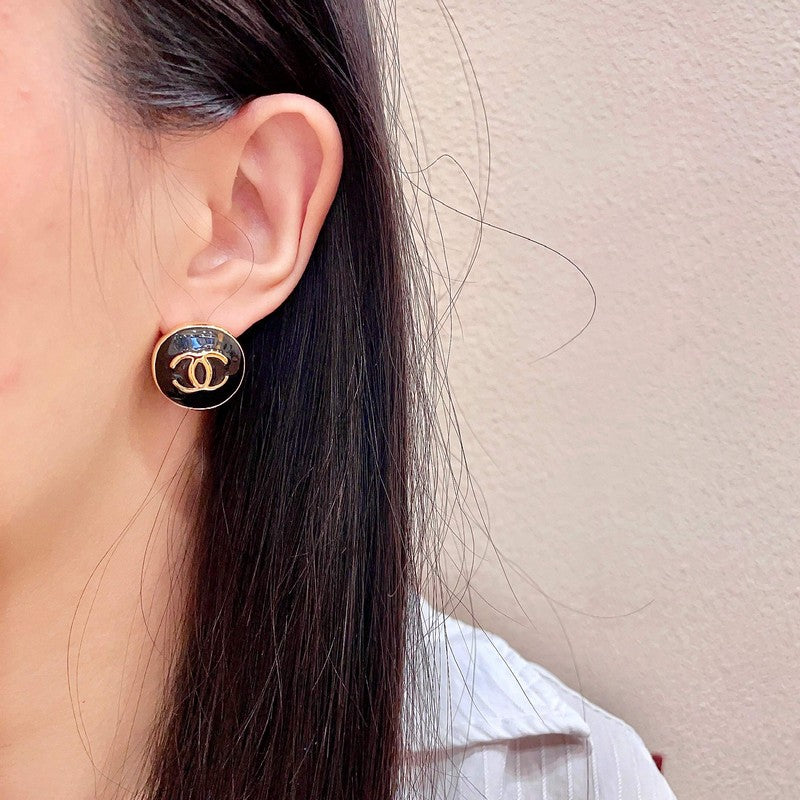 18K Chanel Black & White Round Gold Earrings