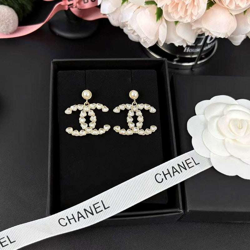 18K Chanel 25B Crystal Small Heart Earrings