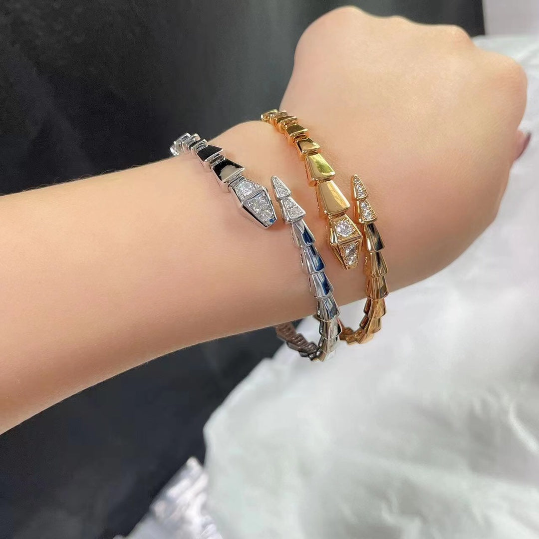 18K BVLGARI BV Serpenti Demi-Pave Diamonds Bracelet