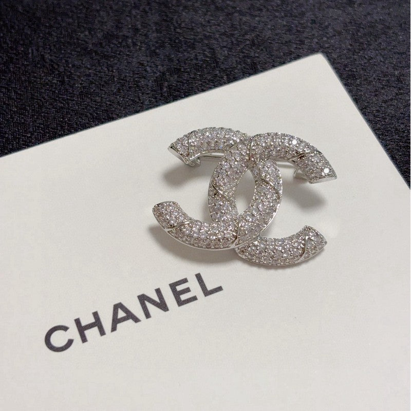 18K Chanel White Gold Diamond Brooch