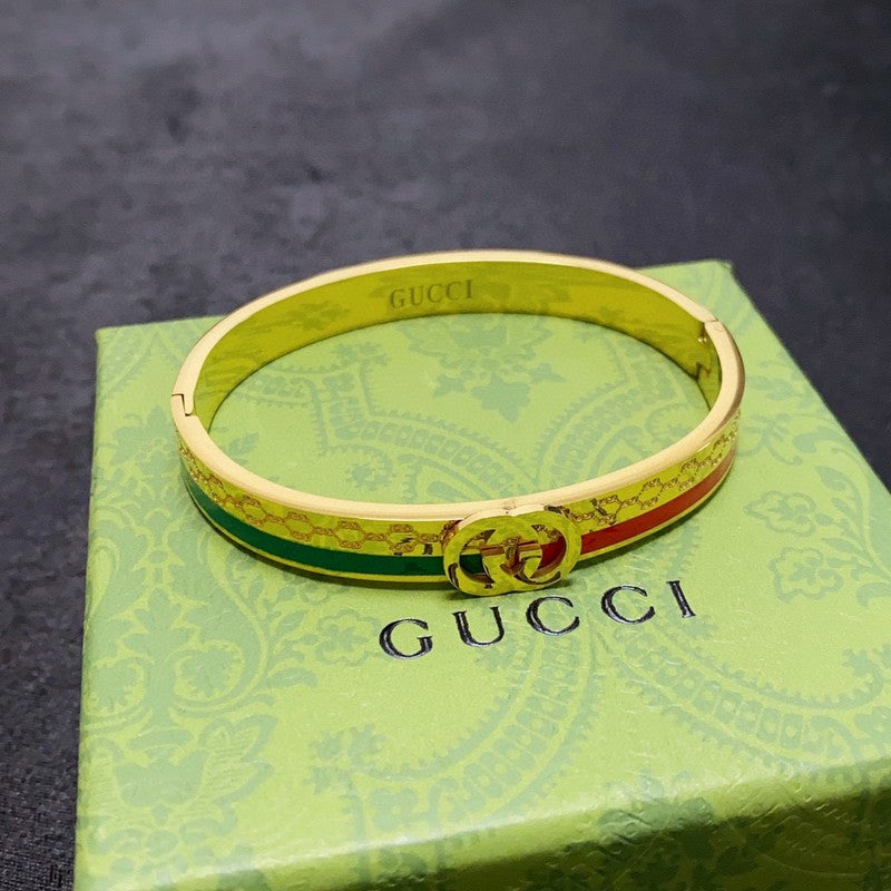 18K Gucci Classic Gold Bracelet