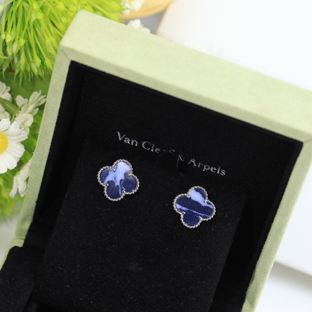 18K Van Cleef & Arpels Vintage Alhambra Blue Earrings
