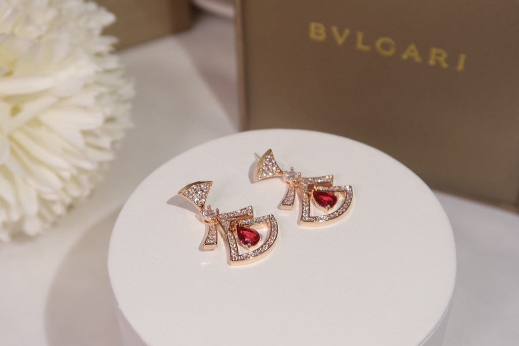 18K BVLGARI BV Divas' Dream Openwork Earrings