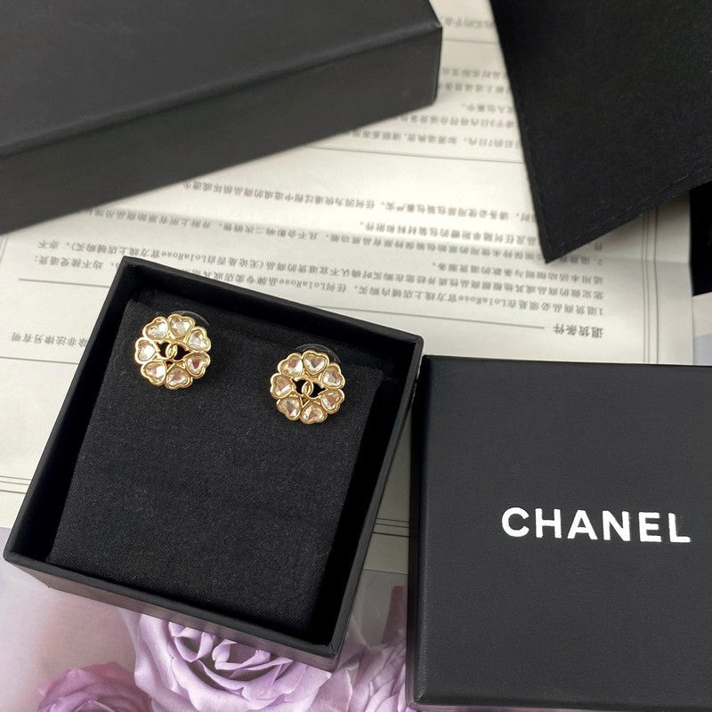 18K Chanel 25B Heart Crystal Earrings