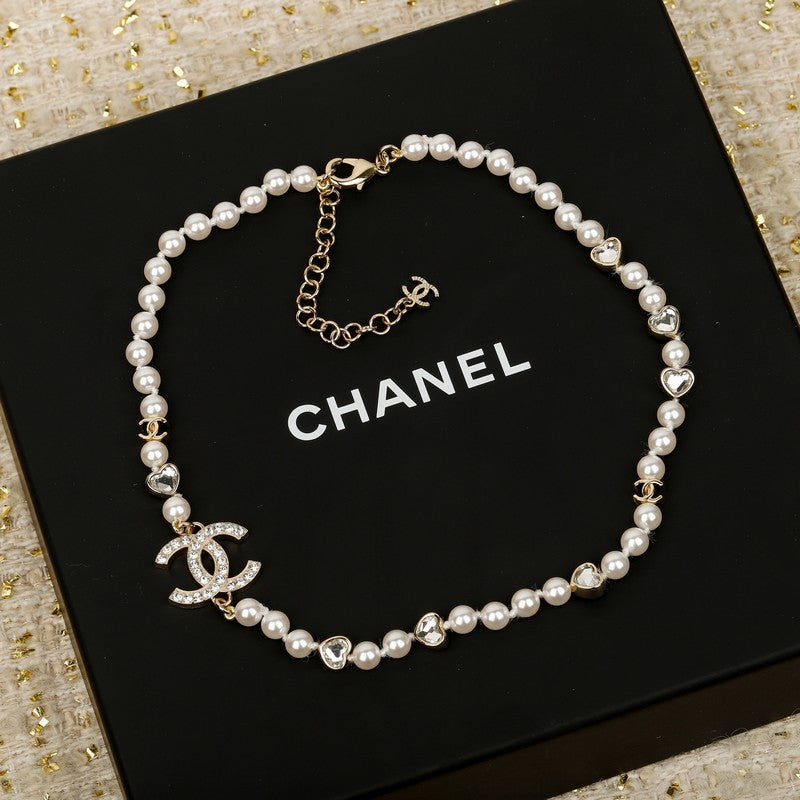 18K Chanel 25B Pearl Chain Necklace