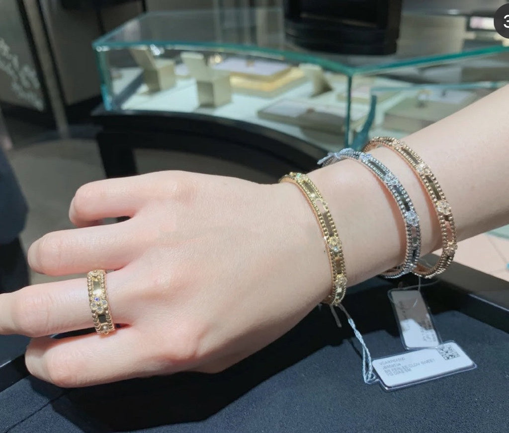 18K Van Cleef & Arpels Rose Gold Perlee Sweet Clovers Small Bracelet