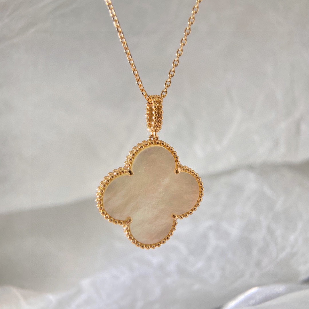 18K Van Cleef & Arpels Magic Alhambra One Motif Pearl Necklace