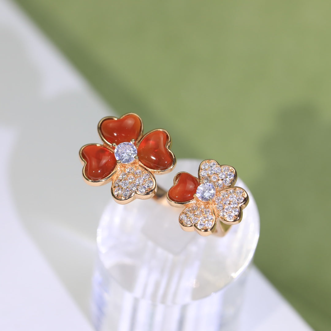 18K Van Cleef & Arpels Cosmos Between the Finger Diamond Ring