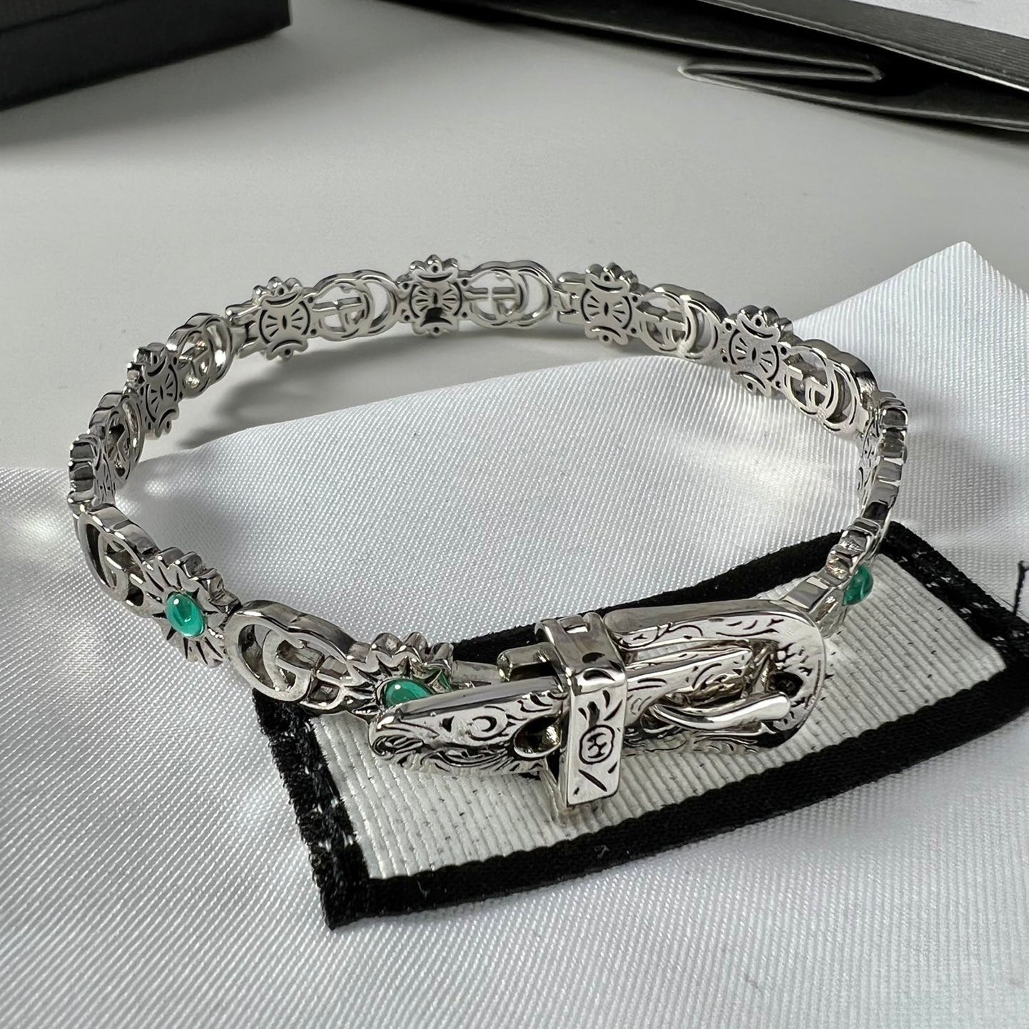 Gucci Flowers Bracelet