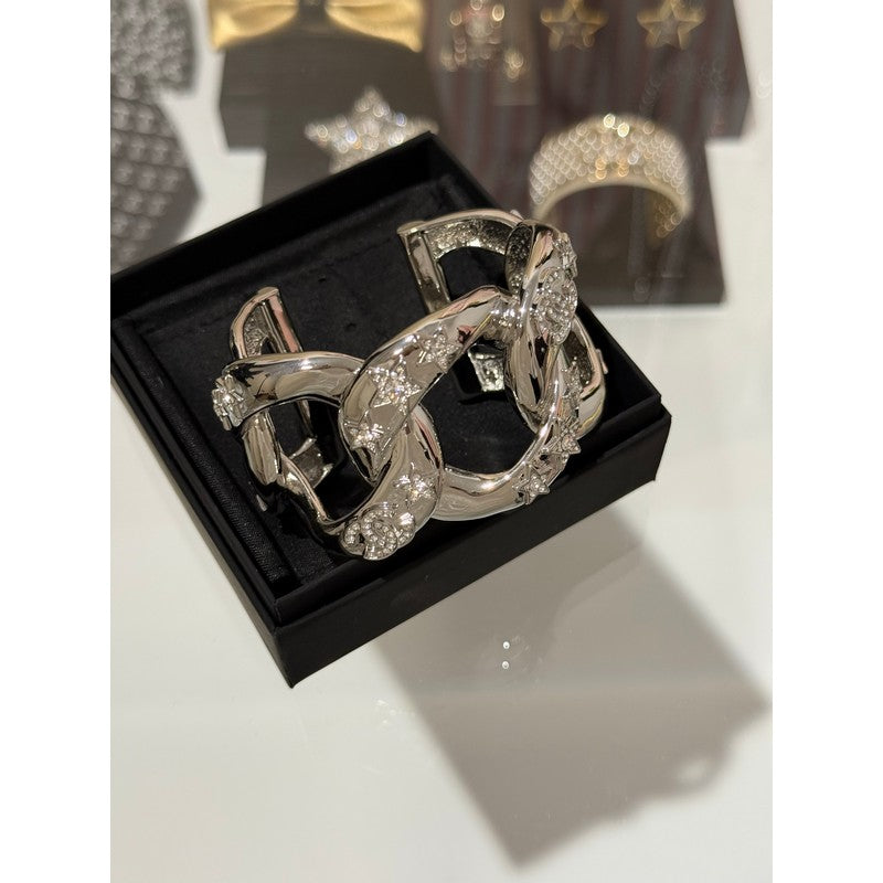 18K Chanel 25S Diamond Star Wide Gold Bracelet