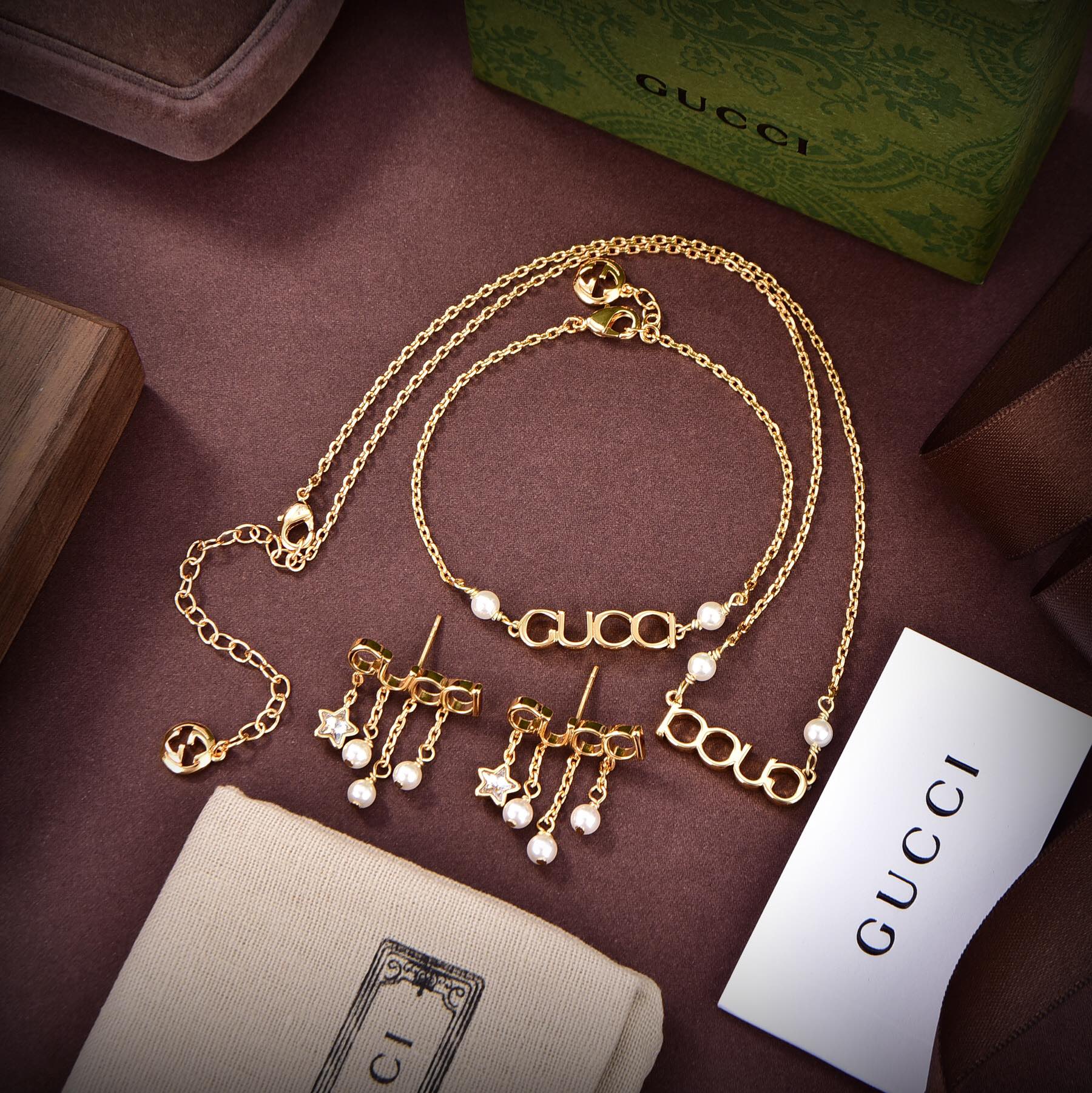 18K Gucci Script Pearl Earrings