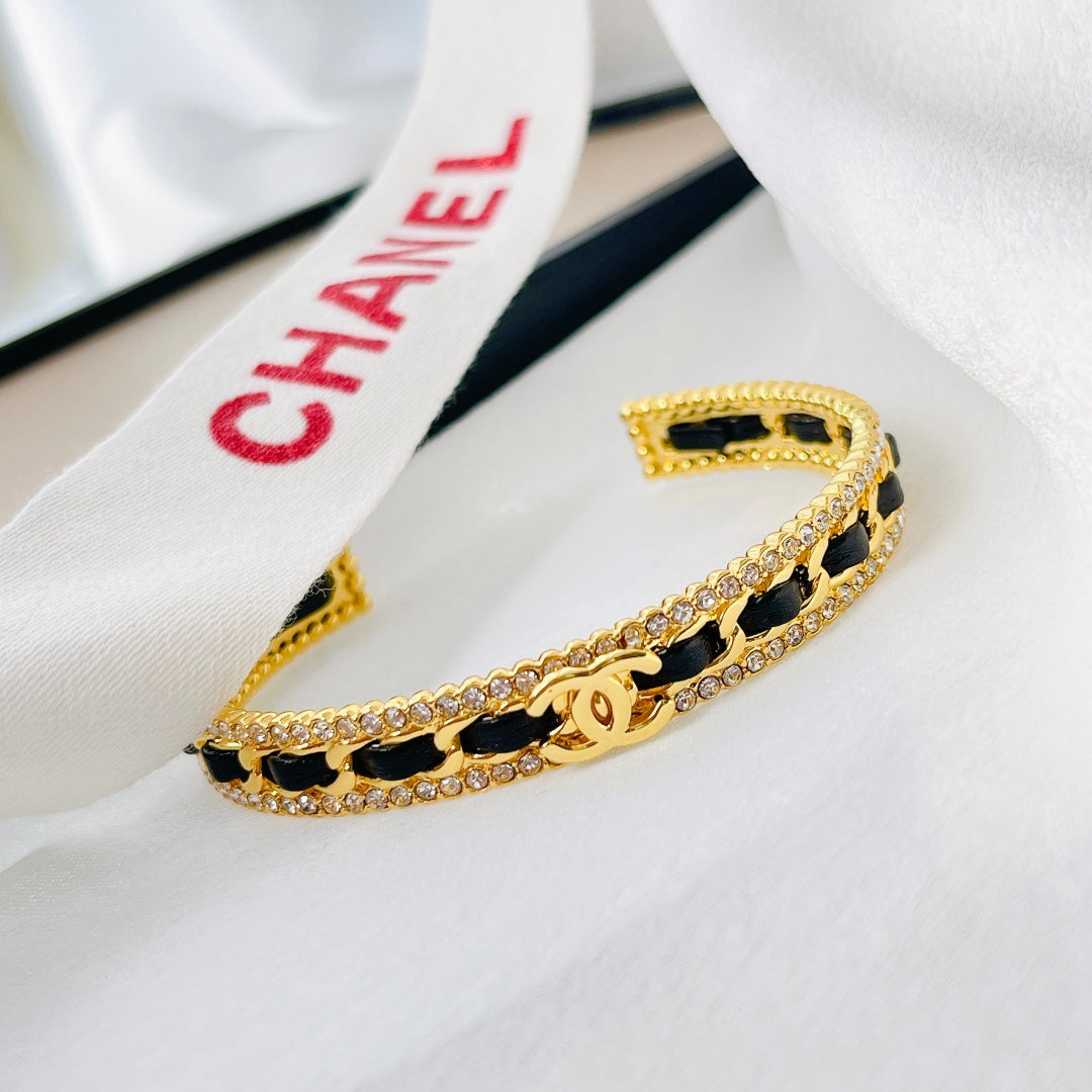 18K Chanel Black Strass Cuff Bracelet