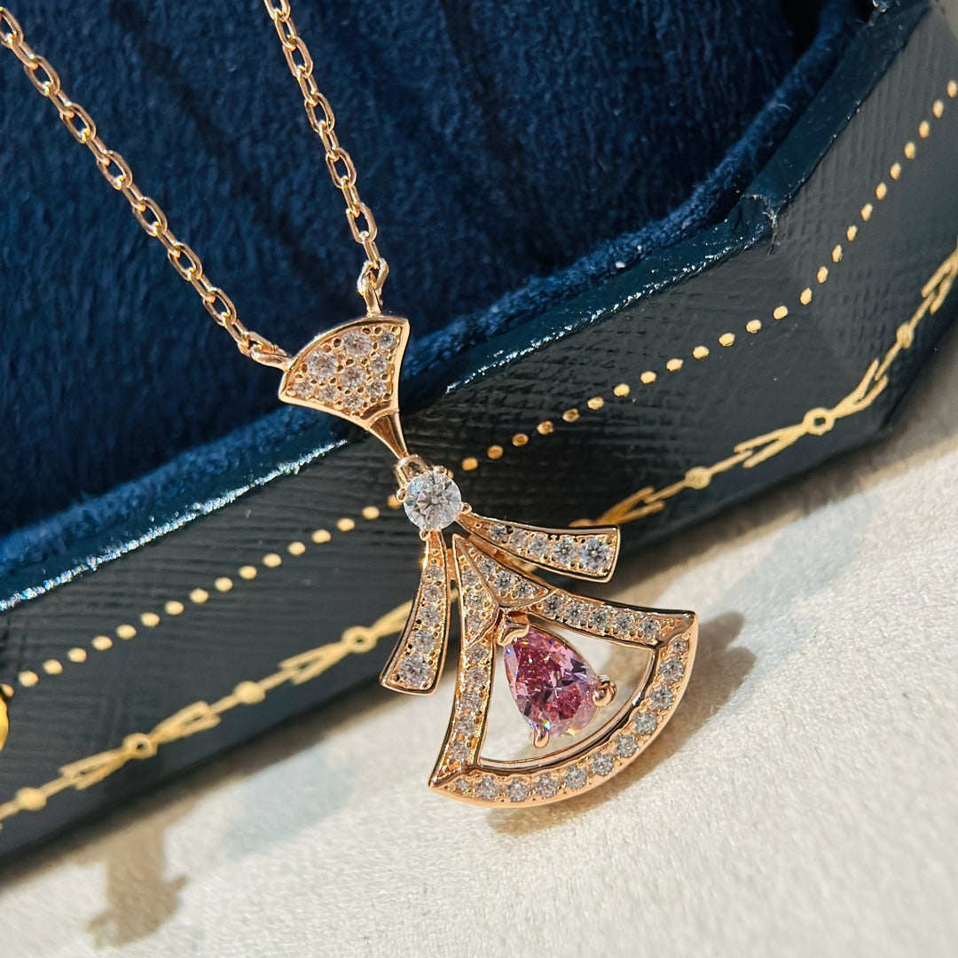 18K BVLGARI Divas' Dream Diamonds Necklace