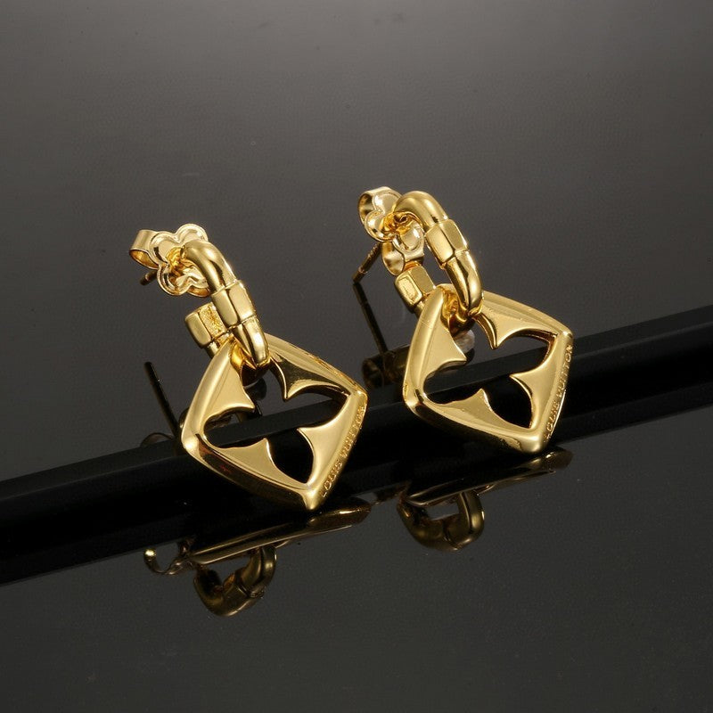 18K Louis Vuitton Blossom Earrings