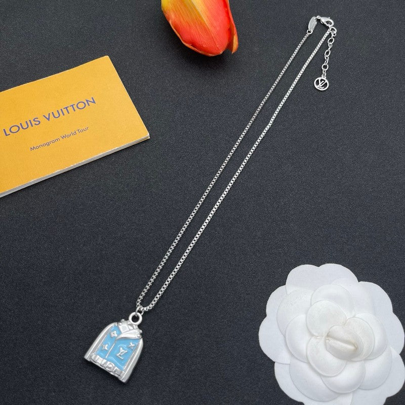18K Louis Vuitton Dress Gold Necklace