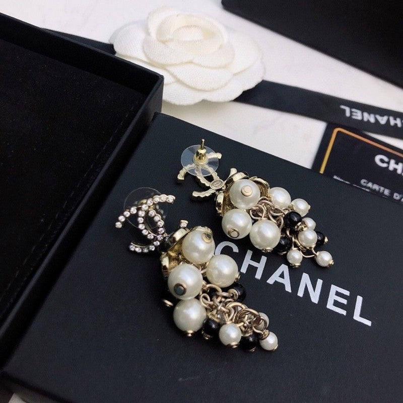 18K Chanel Black & White Pearl Gold Earrings