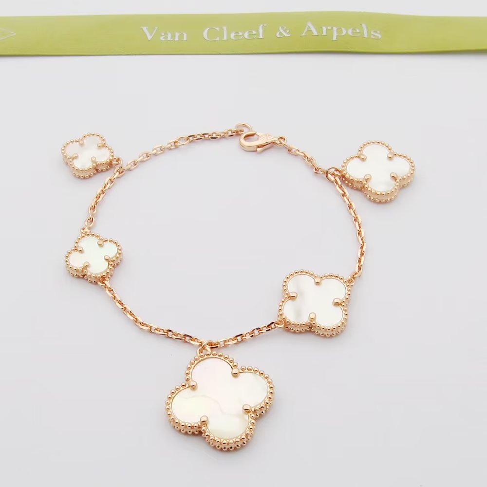 18K Van Cleef & Arpels Magic Alhambra Five Pearls Motifs Clover Bracelet